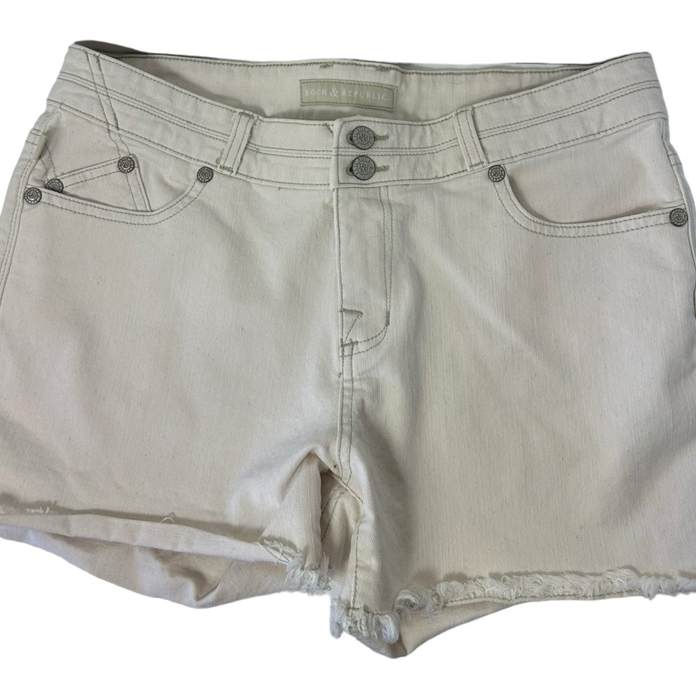 Rock & Republic Bonnaroo Size 12 Frayed  Shorts High Rise